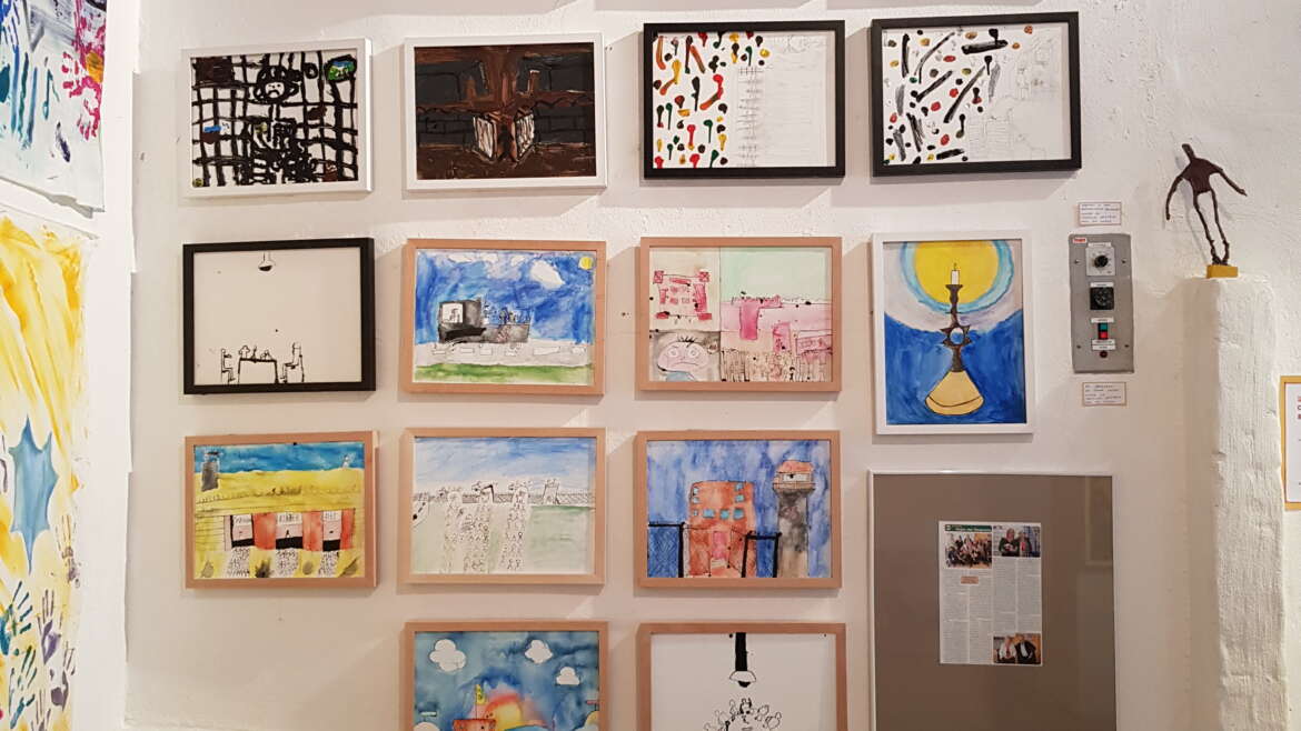Klasse:Kunst “Von dieser Welt und bunten Katzen”